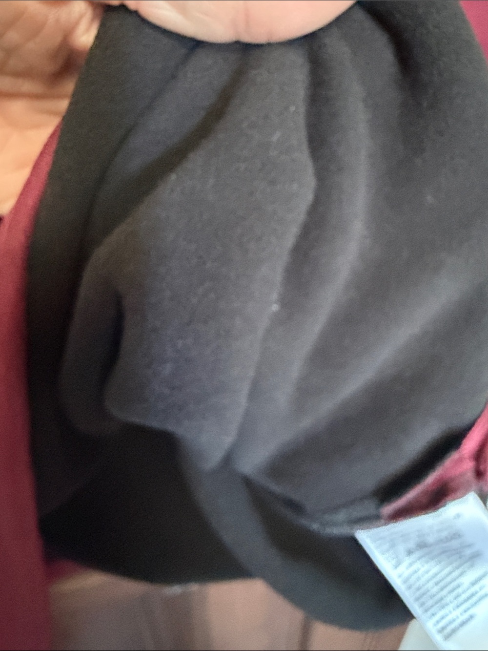 D&Co Everyday Sweatshirt Tunic Top in Burgundy - Picture 7 of 8